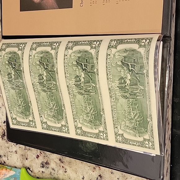 Uncut Sheet of Legal Tender $2 Bills - Picture 8 of 9